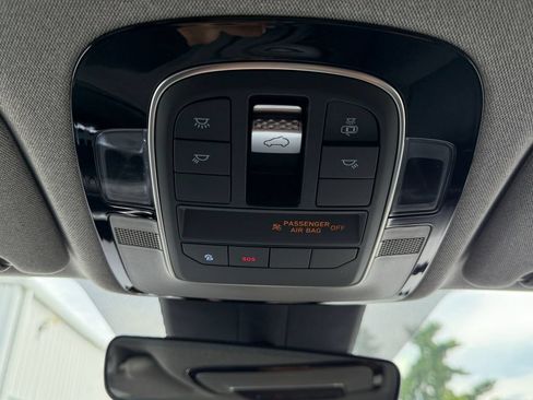 Used 2022 Hyundai Santa Fe Limited AWD/4WD image 18