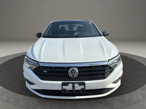 Used 2020 Volkswagen Jetta R-Line w/ R-Line Cold Weather Package FWD image 2