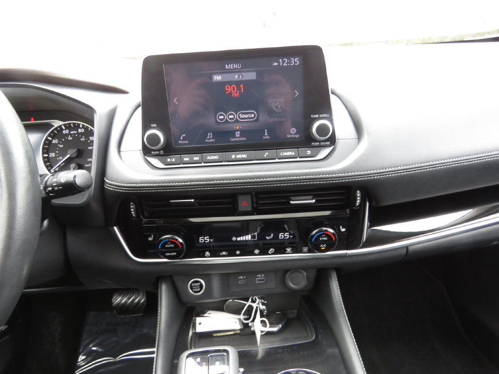 Used 2023 Nissan Rogue SL AWD/4WD image 27
