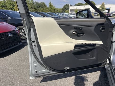 Used 2023 Lexus ES 350 F Sport FWD image 10