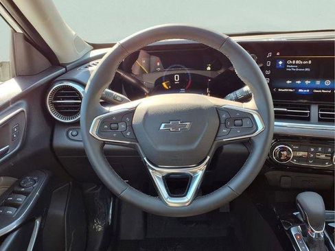 New 2026 Chevrolet Trax ACTIV w/ Driver Confidence Package FWD image 14