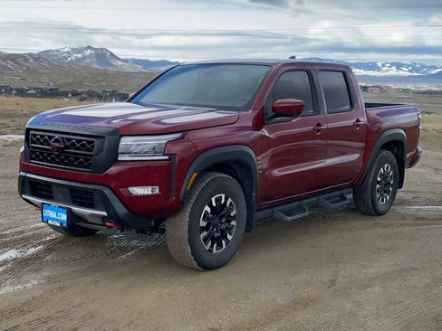 Used 2024 Nissan Frontier PRO-4X w/ Pro Convenience Package image 4