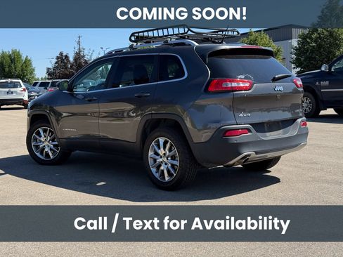 Used 2014 Jeep Cherokee Limited w/ Technology Group AWD/4WD image 4