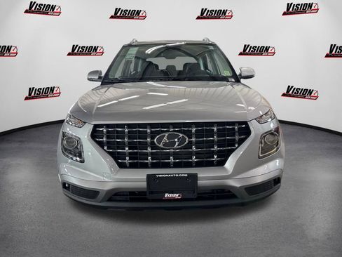New 2026 Hyundai Venue SEL FWD image 2