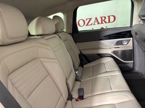 Used 2024 Lincoln Nautilus Reserve w/ Equipment Group 203A image 18