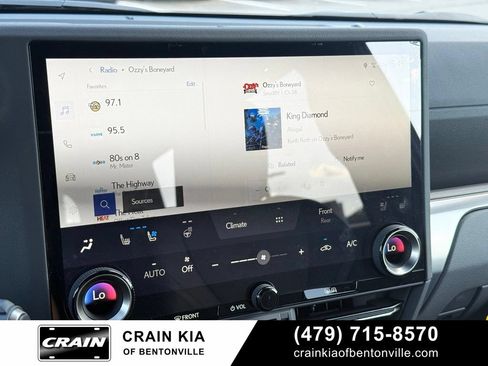 Used 2025 Lexus GX 550 AWD/4WD image 15