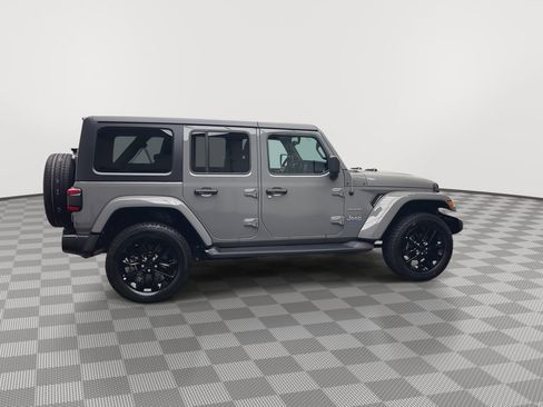 Used 2023 Jeep Wrangler Unlimited Sahara w/ Cold Weather Group AWD/4WD image 37