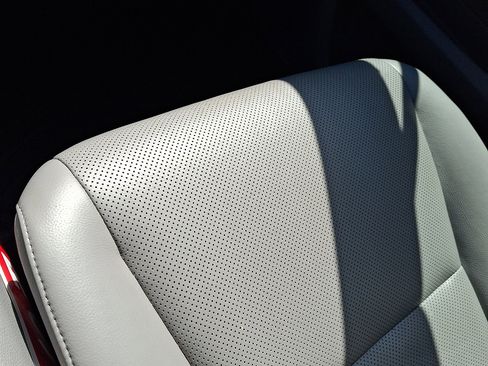 Used 2018 Honda Ridgeline RTL-T image 26