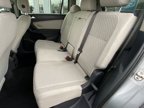 Used 2019 Volkswagen Tiguan S image 13