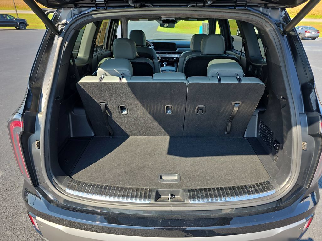 Used 2023 Kia Telluride SX Prestige X-Pro AWD/4WD image 10
