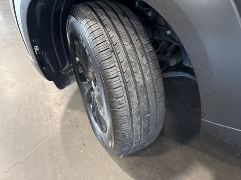 Certified 2025 MAZDA CX-50 AWD 2.5 S w/ Preferred Package image 18