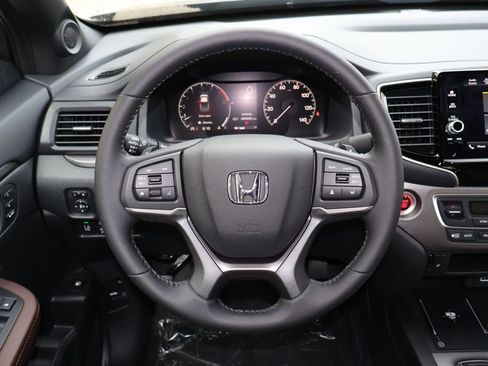 New 2025 Honda Ridgeline RTL image 14