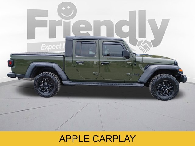 Used 2023 Jeep Gladiator Sport AWD/4WD image 4