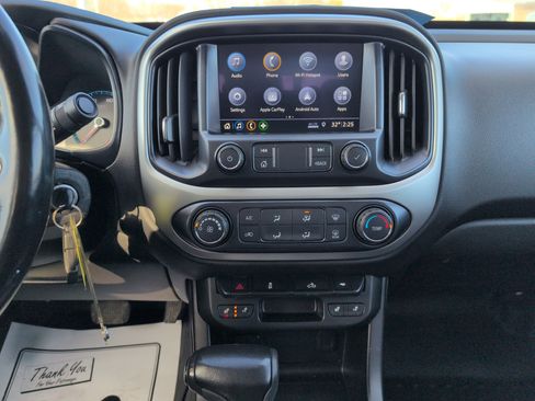 Used 2019 Chevrolet Colorado LT w/ LT Convenience Package image 24