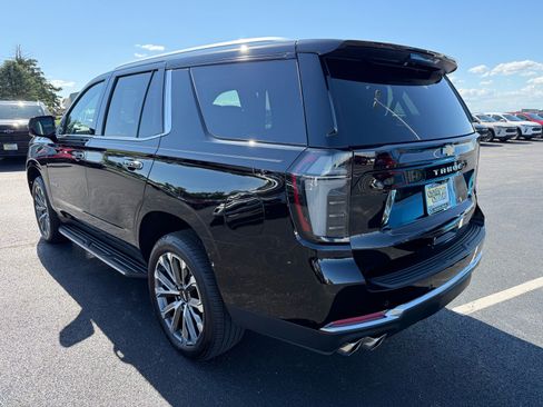 Used 2026 Chevrolet Tahoe High Country w/ Sun And Tow Package AWD/4WD image 3