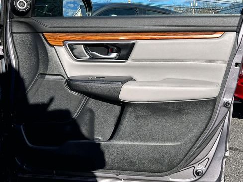 Used 2021 Honda CR-V Touring image 22