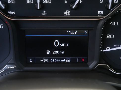 Used 2021 GMC Sierra 1500 Elevation AWD/4WD image 33