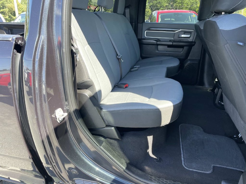 Used 2022 RAM 2500 Big Horn AWD/4WD image 25