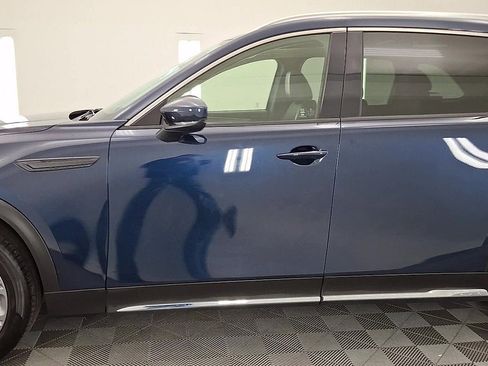 Used 2024 MAZDA CX-90 3.3 Turbo w/ Premium Package image 9