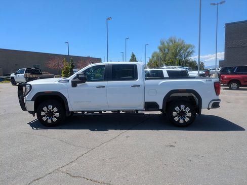 Used 2021 GMC Sierra 2500 4x4 Crew Cab w/ Convenience Package image 7