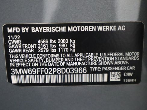 Certified 2023 BMW 330i Sedan w/ Convenience Package image 36