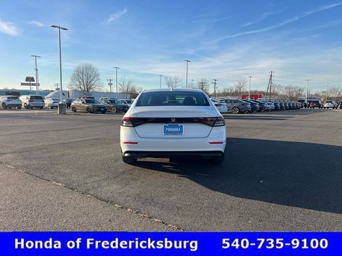Certified 2024 Honda Accord EX image 7
