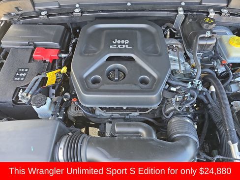 Used 2022 Jeep Wrangler Unlimited Sport image 35