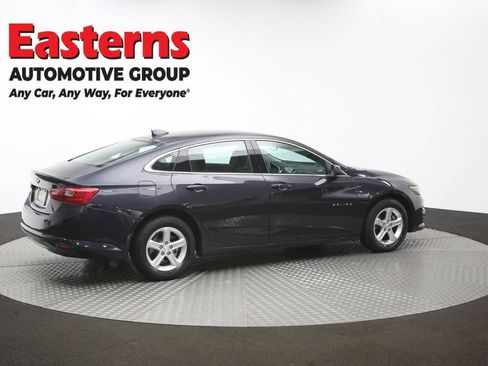 Used 2023 Chevrolet Malibu LT FWD image 43