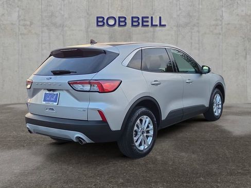 Certified 2020 Ford Escape SE image 5