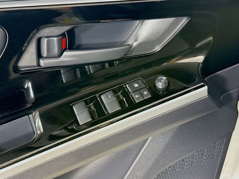 Certified 2024 Toyota bZ4X AWD w/ Weather Package image 20