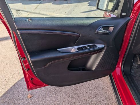 Used 2019 Dodge Journey GT image 10