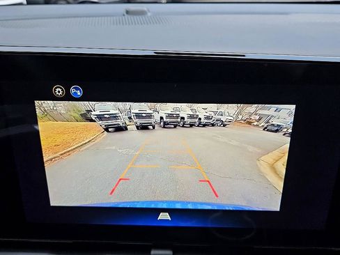 New 2026 Chevrolet Equinox LT image 18