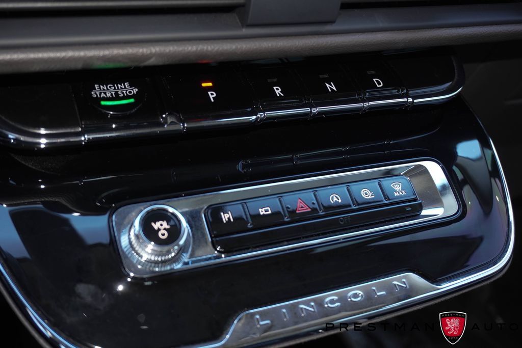 Used 2023 Lincoln Corsair Reserve w/ Equipment Group 201A AWD/4WD image 32