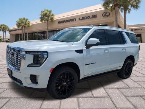 Used 2023 GMC Yukon Denali AWD/4WD image 8
