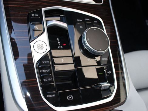 New 2026 BMW X5 sDrive40i RWD image 18