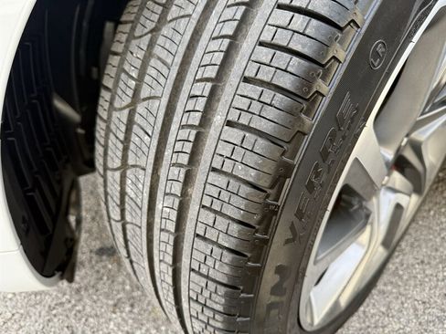 Used 2020 Land Rover Range Rover Sport HSE Dynamic image 22