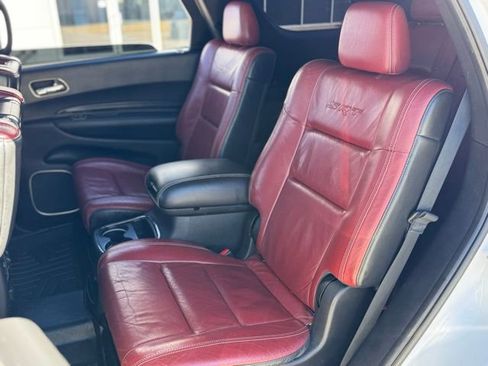 Used 2018 Dodge Durango SRT w/ SRT Interior Appearance Group image 31