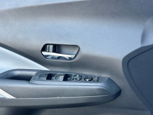 Certified 2023 Nissan Kicks SR w/ SR Premium Package image 9