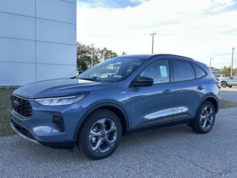 New 2026 Ford Escape ST-Line w/ Tech Pack #1 FWD image 23