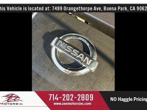 Used 2011 Nissan Pathfinder SV RWD image 49