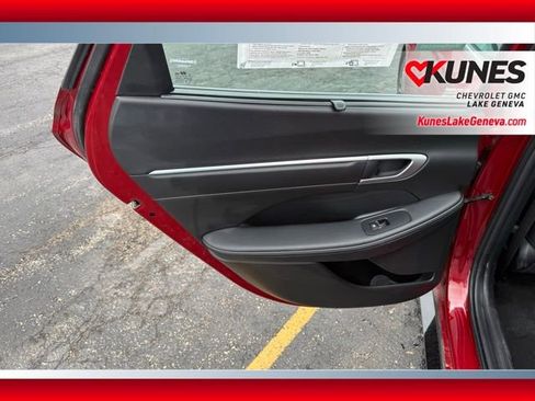 Used 2024 Hyundai Sonata Limited image 16