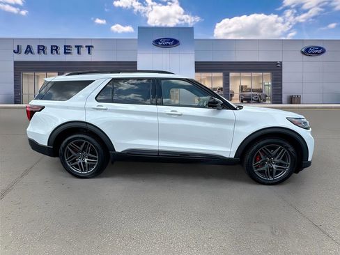 New 2026 Ford Explorer ST w/ Sun And Sound Package RWD image 8