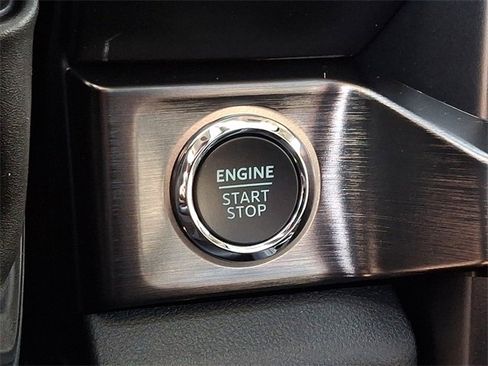 New 2026 Ford F250 Lariat w/ Black Appearance Package image 16