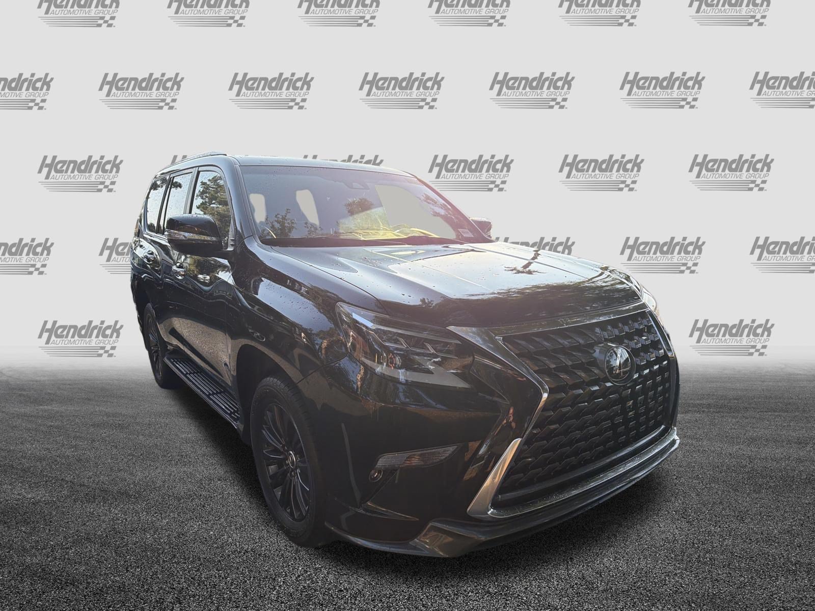 Certified 2023 Lexus GX 460 Luxury w/ Sport Design Package AWD/4WD image 2