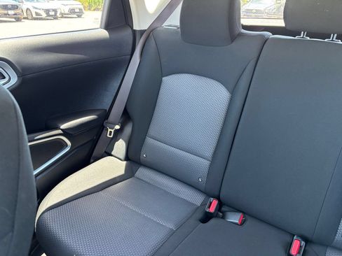 Used 2025 Kia Soul LX w/ LX Technology Package FWD image 37