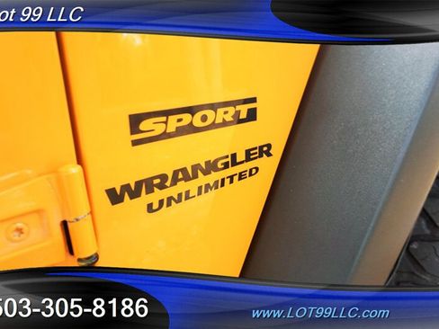 Used 2012 Jeep Wrangler Unlimited Sport AWD/4WD image 30