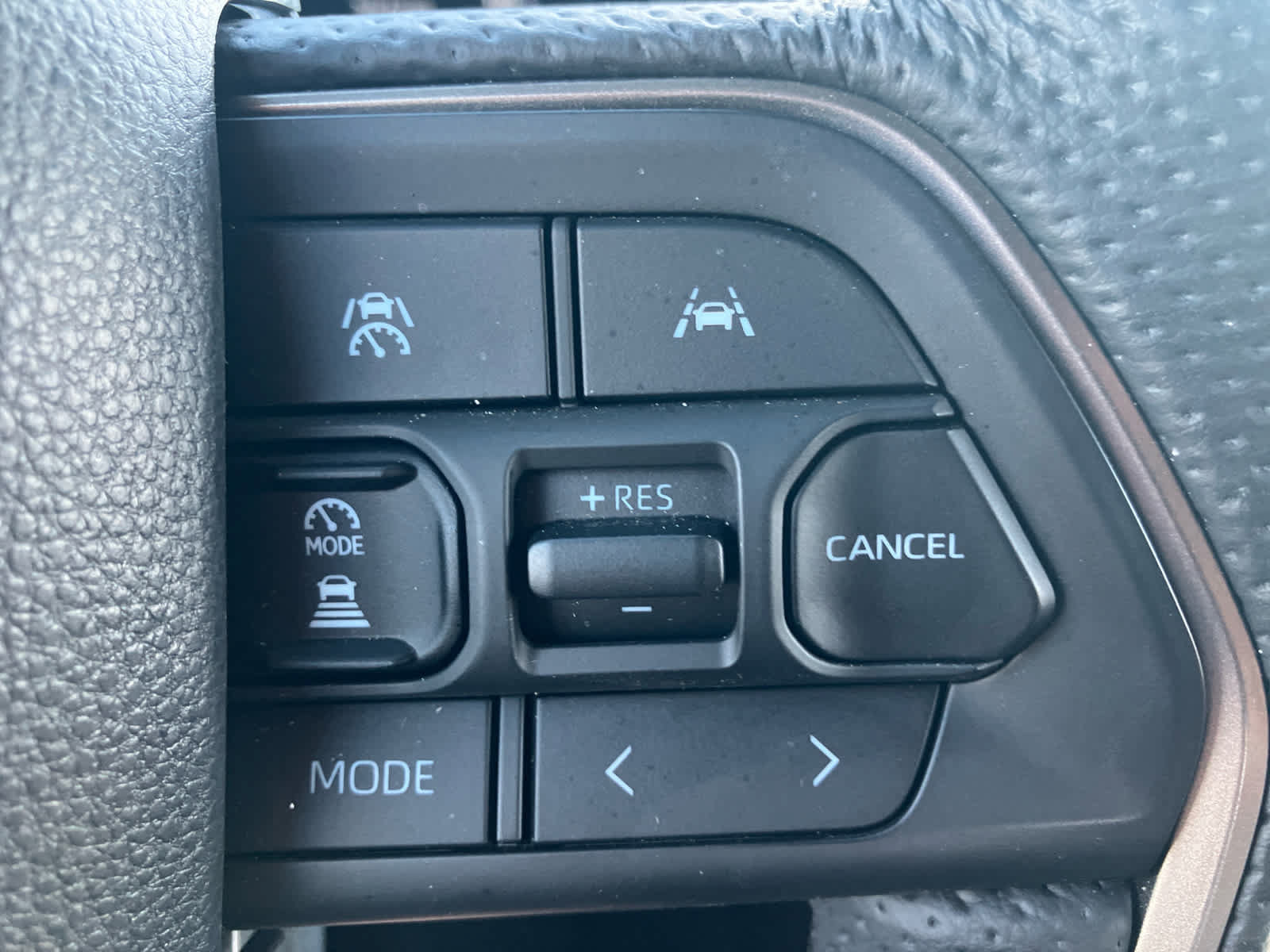 Certified 2026 Toyota Tacoma TRD Off-Road AWD/4WD image 20