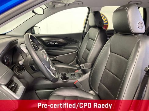 Used 2024 GMC Terrain SLT image 11
