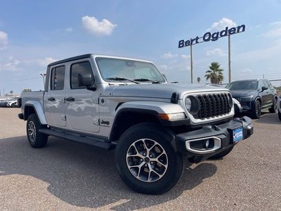 Used 2024 Jeep Gladiator Sport