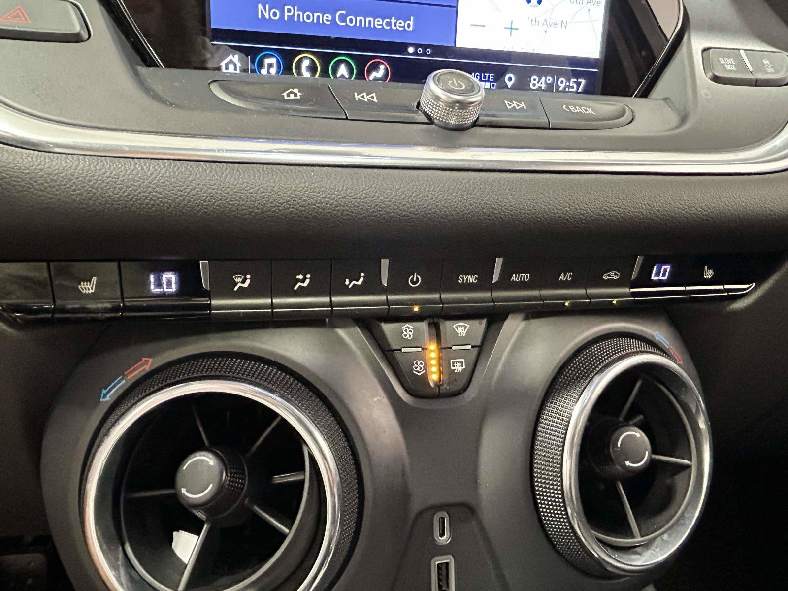 Used 2019 Chevrolet Blazer LT w/ Sun and Wheels Package FWD image 20